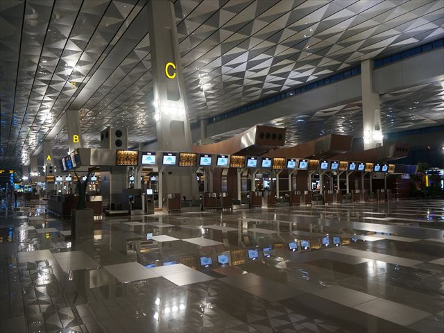 ジャカルタ空港の新ターミナル3＆ガルーダインドネシアラウンジ