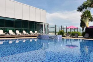 アエロテルのプール