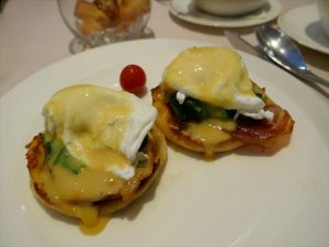 シンガポール空港のプライベートルーム エッグベネディクト