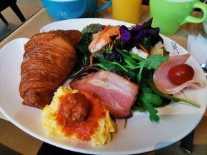 ロイヤルパークキャンバス大阪北浜の朝食