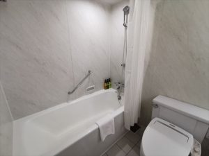 オリエンタルホテル東京ベイのバスタブ
