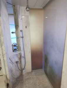 オキナワ マリオット リゾート&スパのシャワールーム