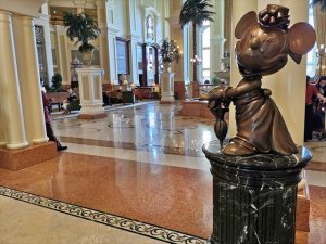 ディズニーランドホテル