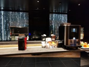 ロイヤルパークキャンバス京都二条のラウンジ